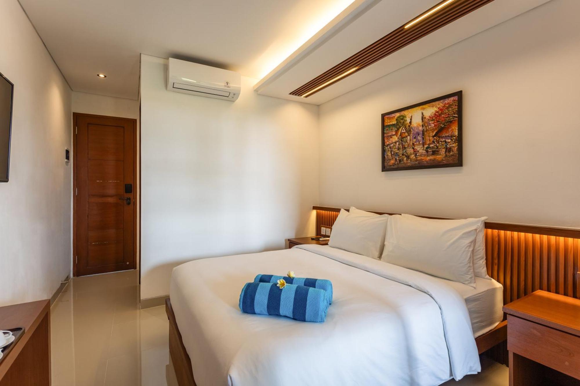 Paripadi Hotel